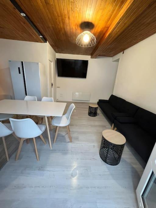 Appartement Style Chalet Standing 2 A 6 Personnes La Bourboule Exterior foto